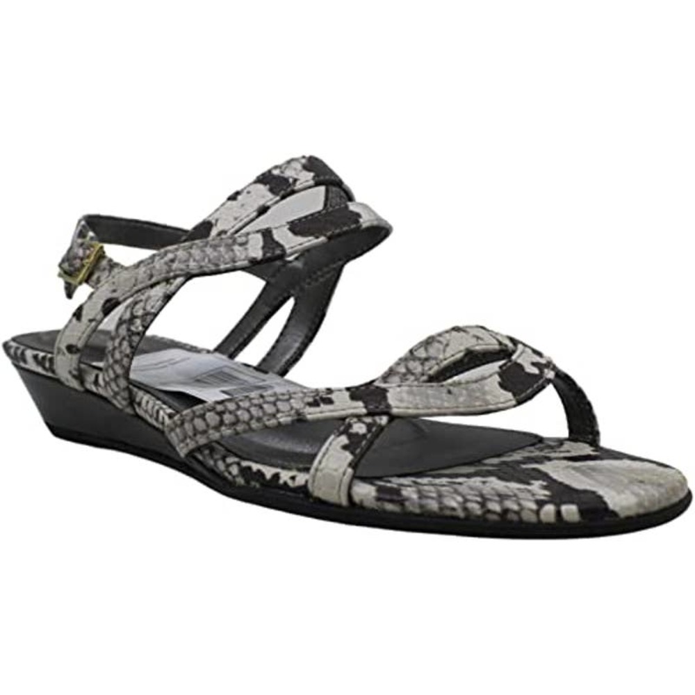 Easy Street Women's Prim Dress Pump Black, US Size 6